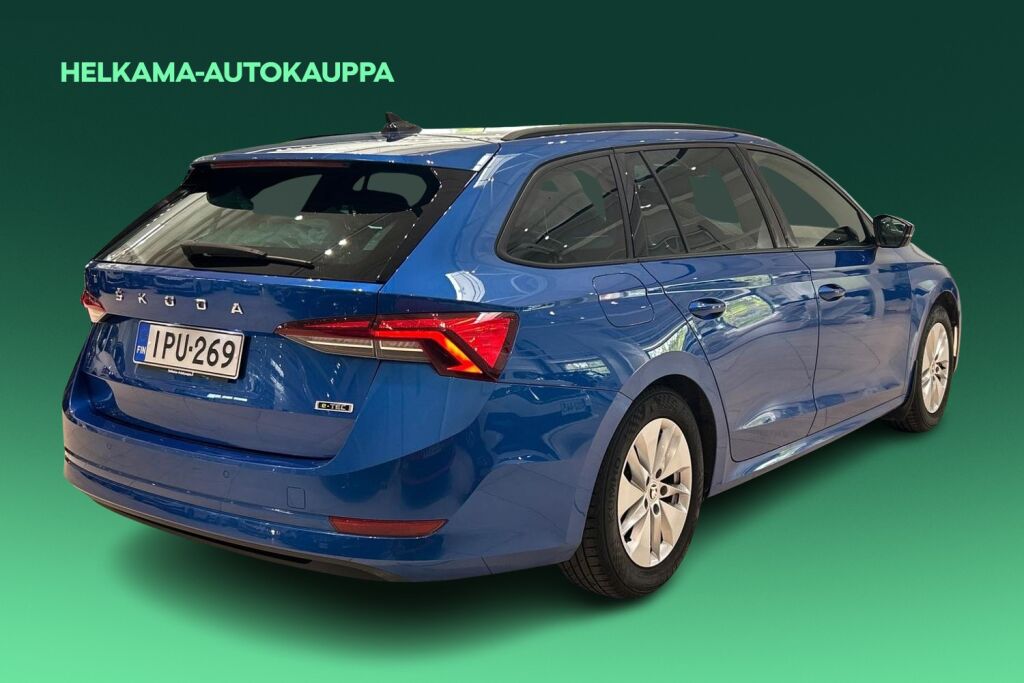 SKODA OCTAVIA 2023 Combi 1.0 TSI Ambition eTEC DSG Autom.