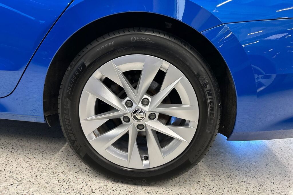 Skoda Octavia 2023 1.5 TSI Style eTEC DSG Autom.