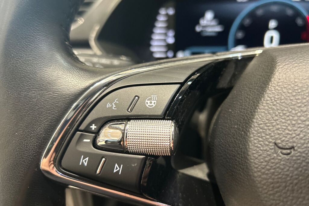 Skoda Superb 2023 Combi 1.4 TSI PHEV Ambition iV BusinessLine DSG Autom.