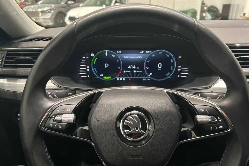 Skoda Superb 2023 Combi 1.4 TSI PHEV Ambition iV BusinessLine DSG Autom.