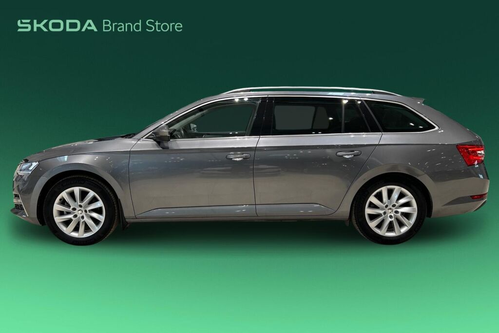 Skoda Superb 2023 Combi 1.4 TSI PHEV Ambition iV BusinessLine DSG Autom.