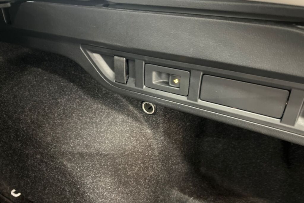 Skoda Octavia 2024 Combi 1.5 TSI 116 Selection eTEC DSG Autom.