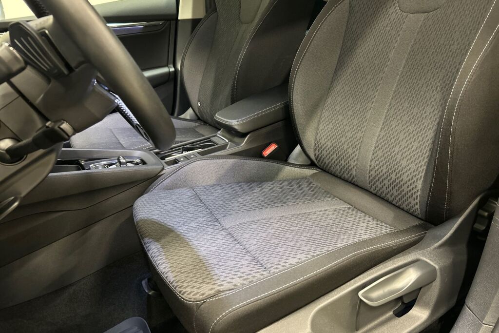 SKODA OCTAVIA 2024 Combi 1.4 TSI PHEV Style iV DSG Autom.