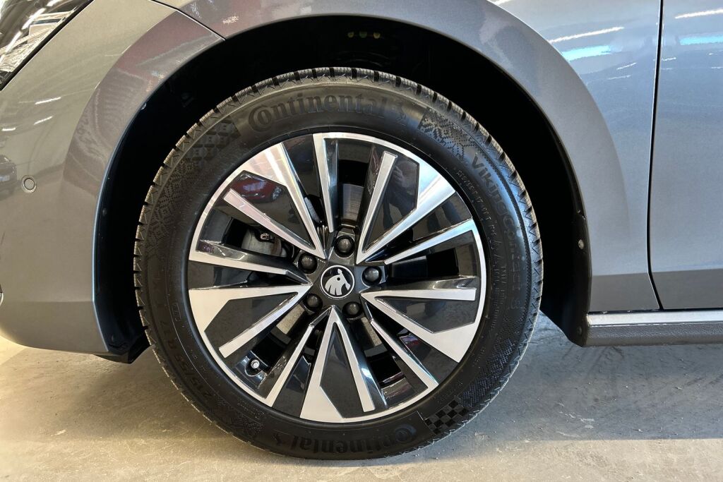 SKODA SUPERB 2025 1.5 TSI eTEC Style DSG Autom.