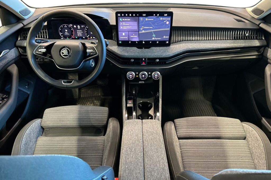 SKODA SUPERB 2025 1.5 TSI eTEC Style DSG Autom.