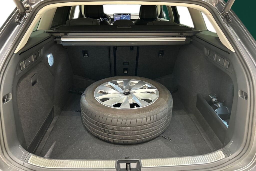 Skoda Superb 2024 Combi 1.5 TSI eTEC Style DSG Autom.