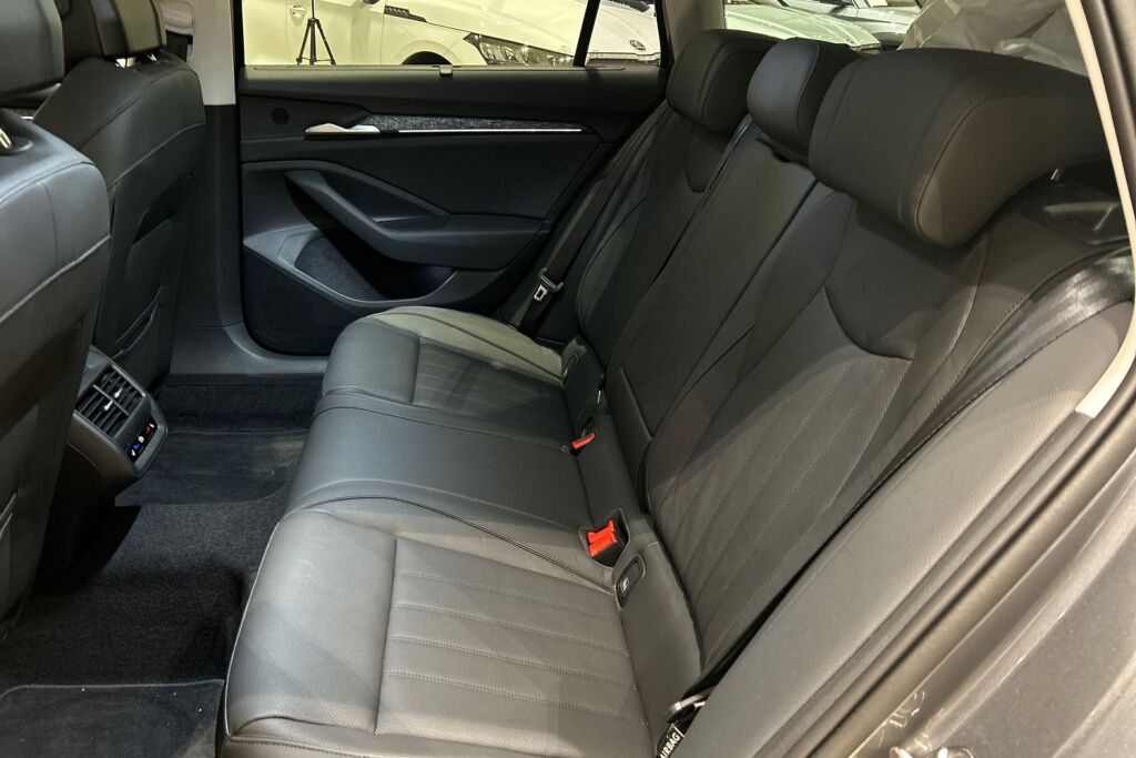 Skoda Superb 2024 Combi 1.5 TSI eTEC Style DSG Autom.