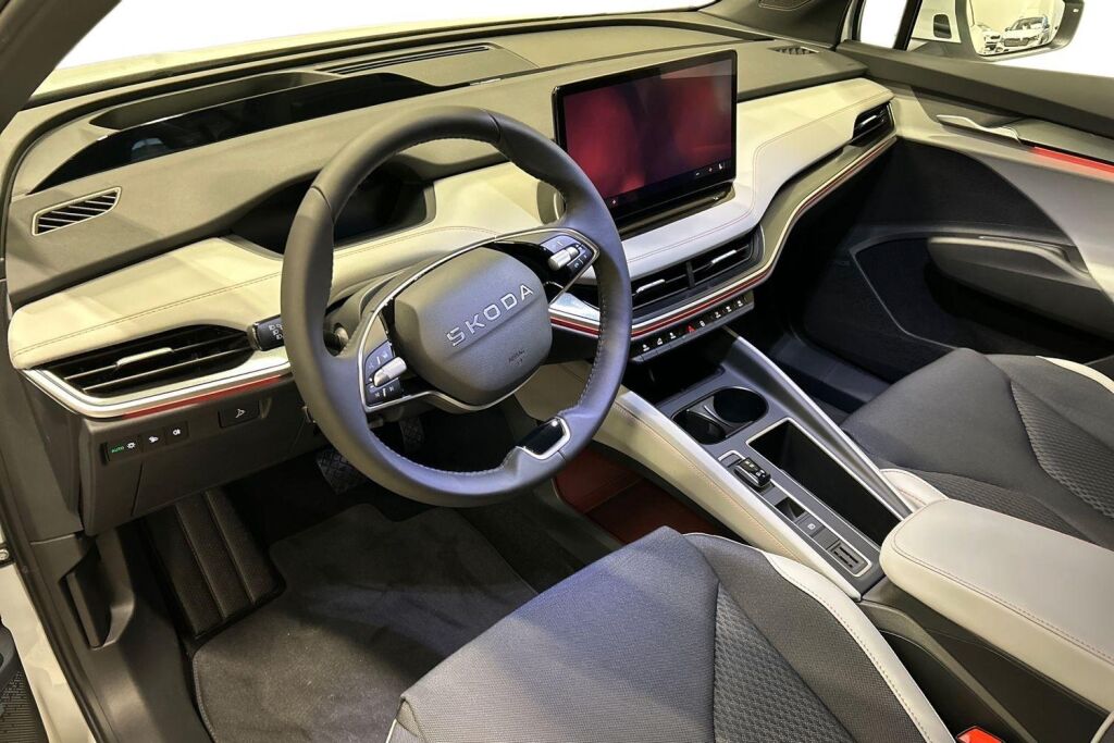 Skoda Enyaq 2026 85x 4x4 Style