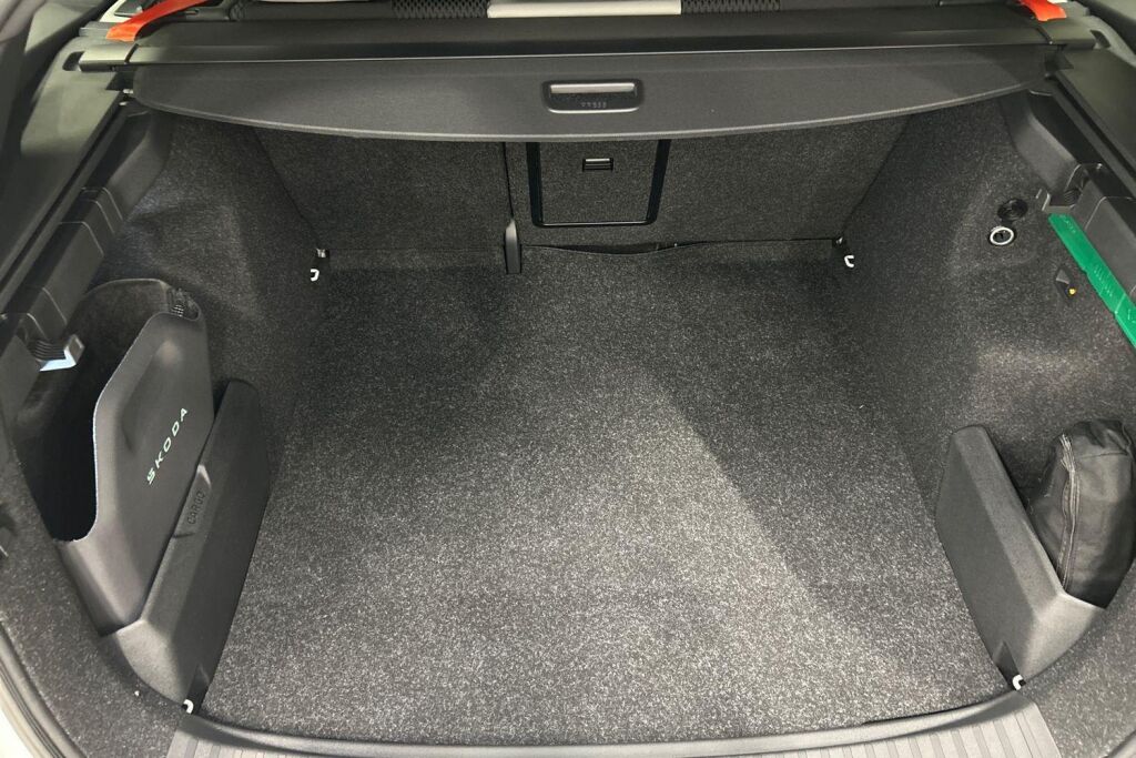 Skoda Enyaq 2026 85x 4x4 Style