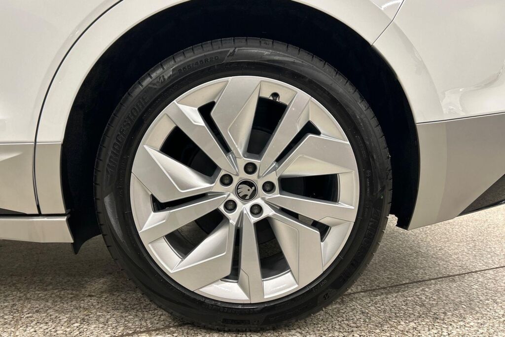 Skoda Enyaq 2026 85x 4x4 Style