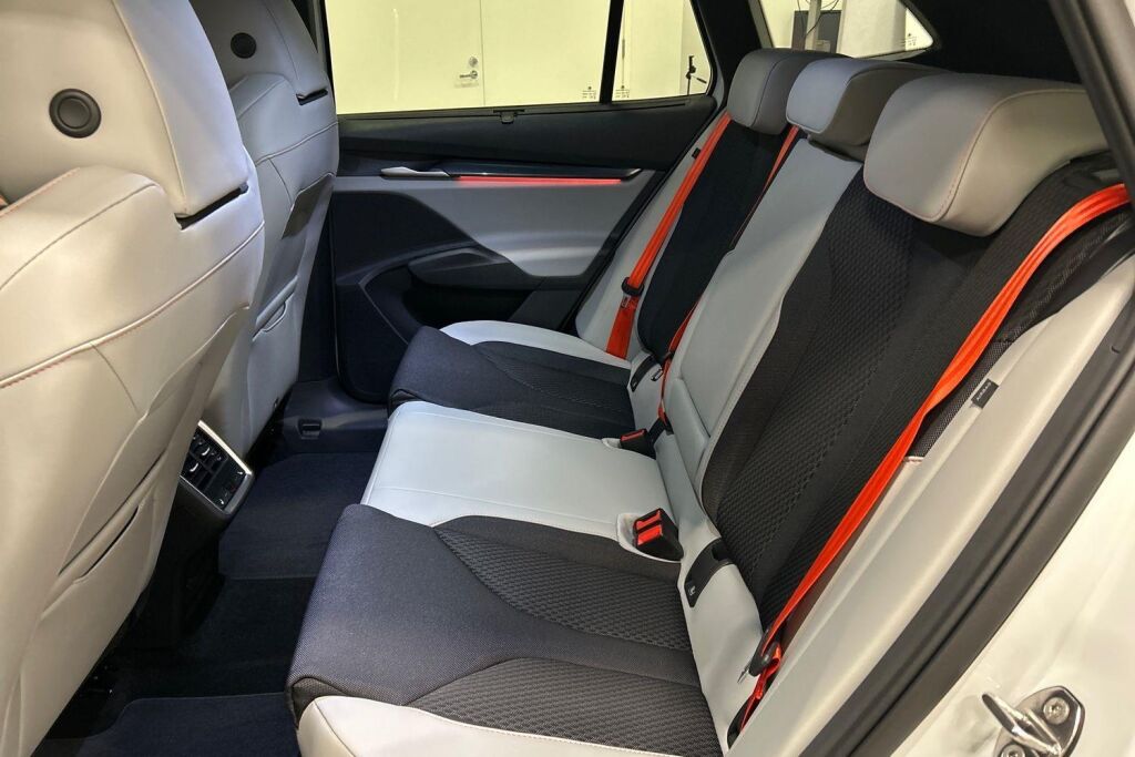 Skoda Enyaq 2026 85x 4x4 Style