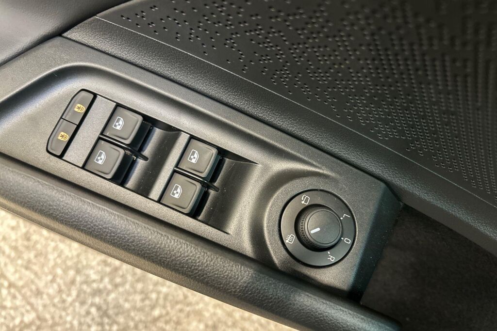 Skoda Enyaq 2026 85x 4x4 SportLine
