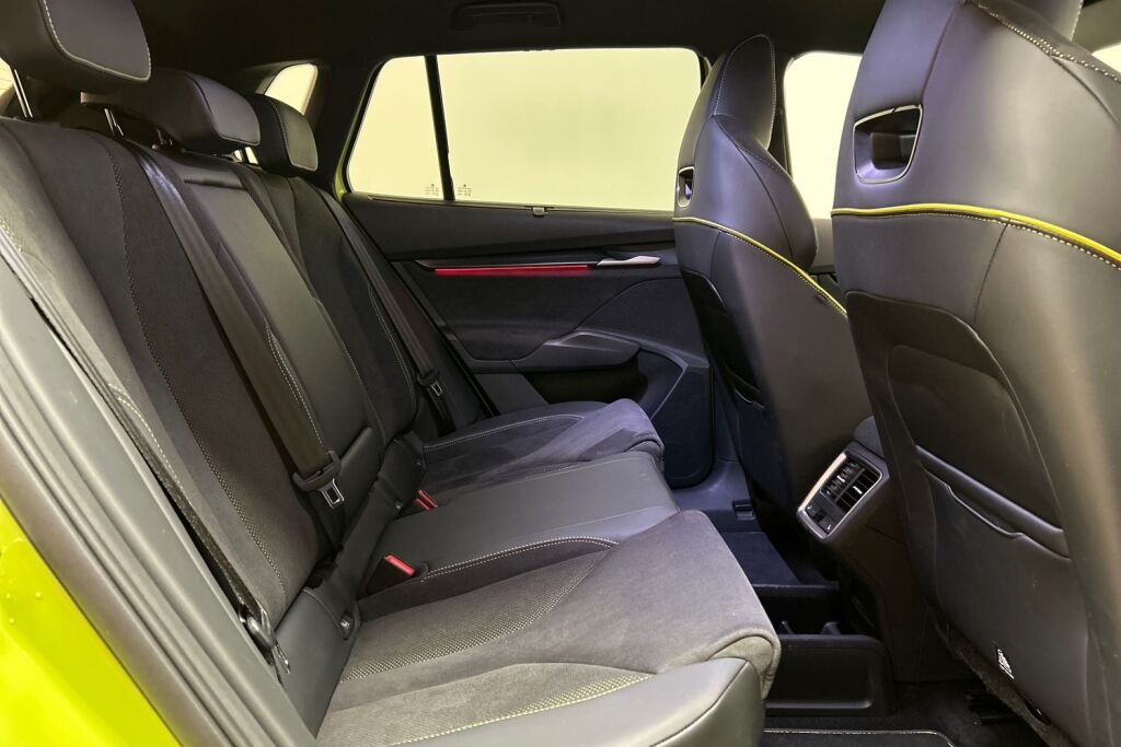 Skoda Elroq 2025 85x 4x4 RS