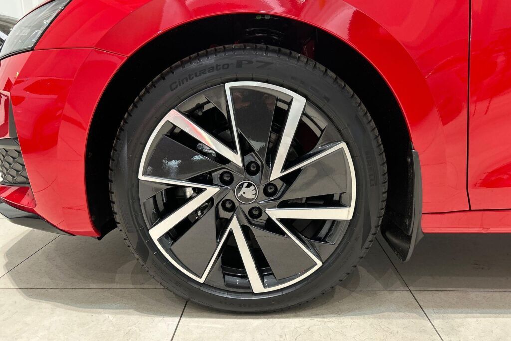 Skoda Octavia 2026 1.5 TSI 150 SportLine eTEC DSG Autom.