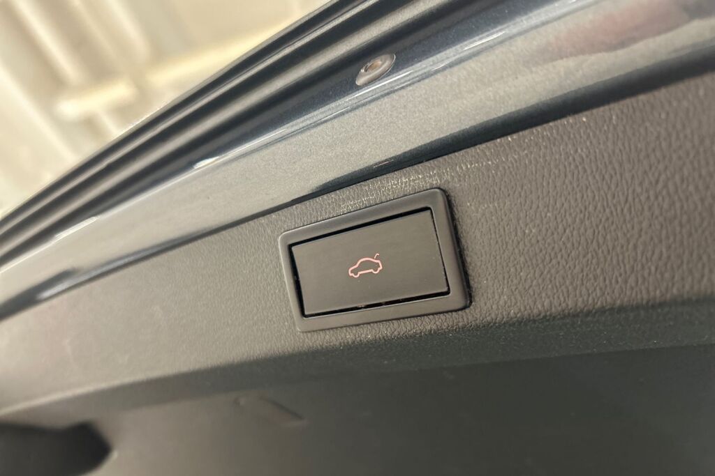 Skoda Octavia 2016 Combi 1,8 TSI 4x4 Scout DSG Autom.