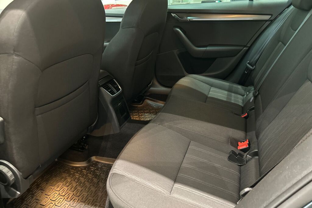 SKODA Octavia 2017 Combi 1,4 TSI Style DSG Autom.