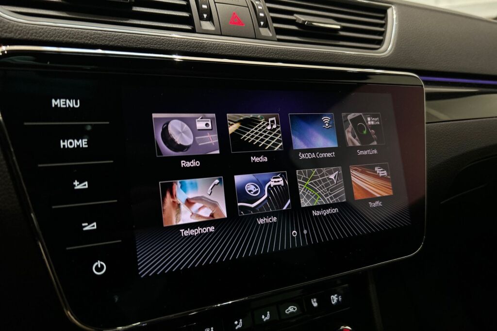 Skoda Superb 2018 2,0 TSI 220 L&K BusinessLine DSG Autom.