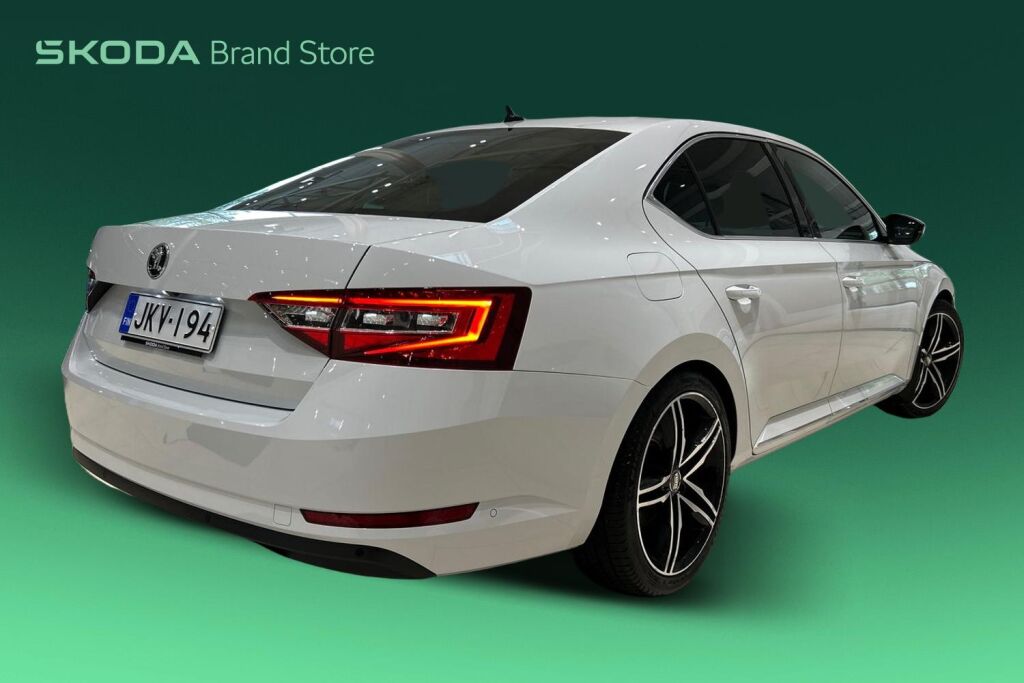 Skoda Superb 2018 2,0 TSI 220 L&K BusinessLine DSG Autom.