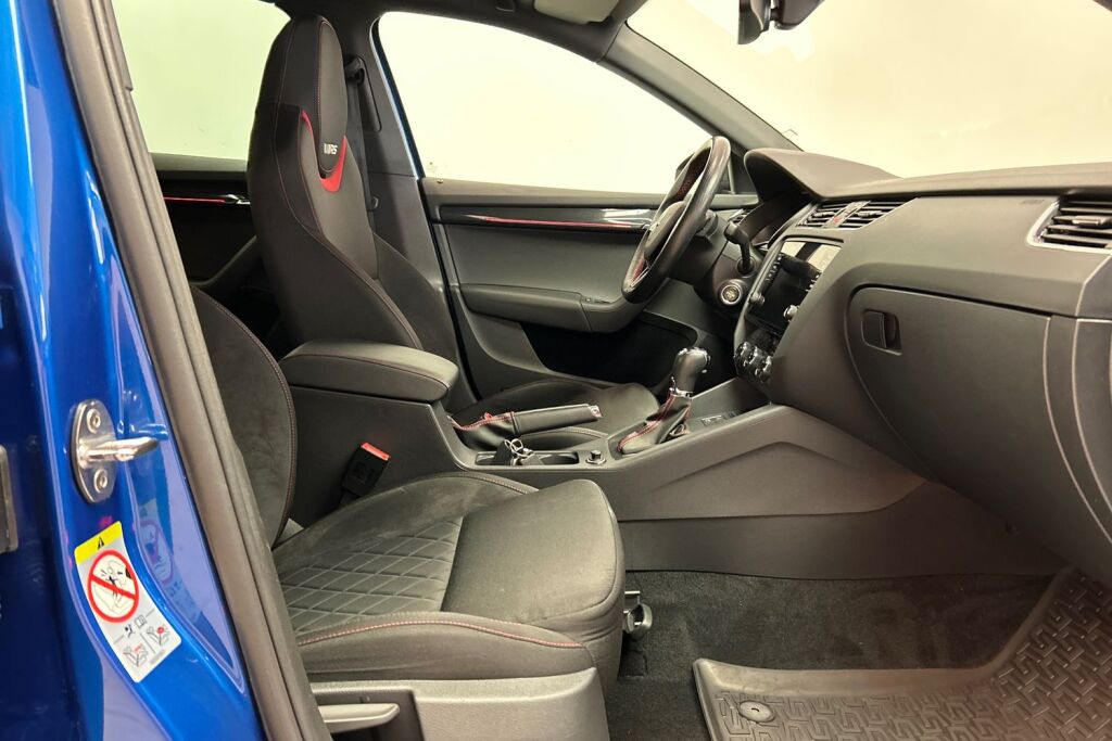 Skoda Octavia 2018 2,0 TSI RS DSG Autom.