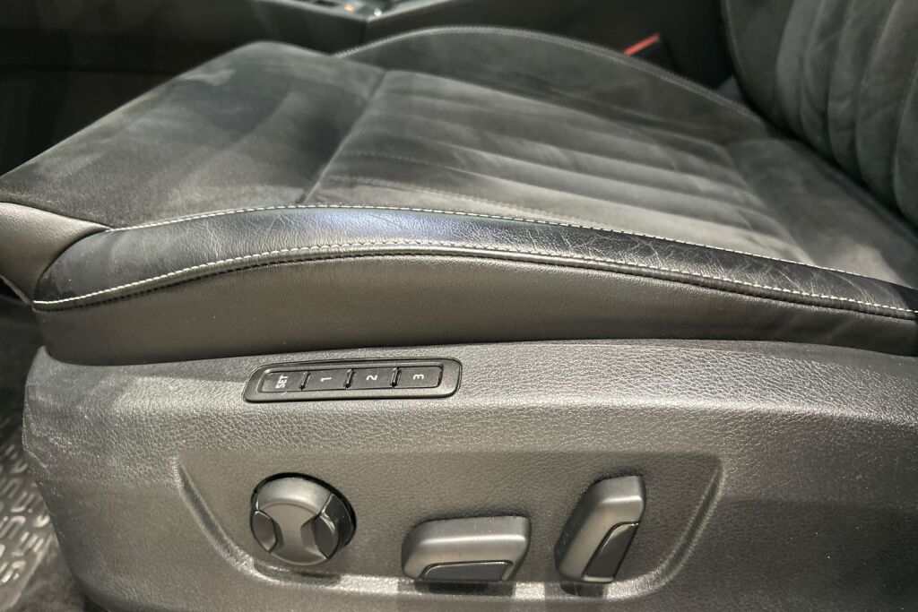 SKODA Superb 2020 Combi 1,4 TSI PHEV Style iV DSG Autom.