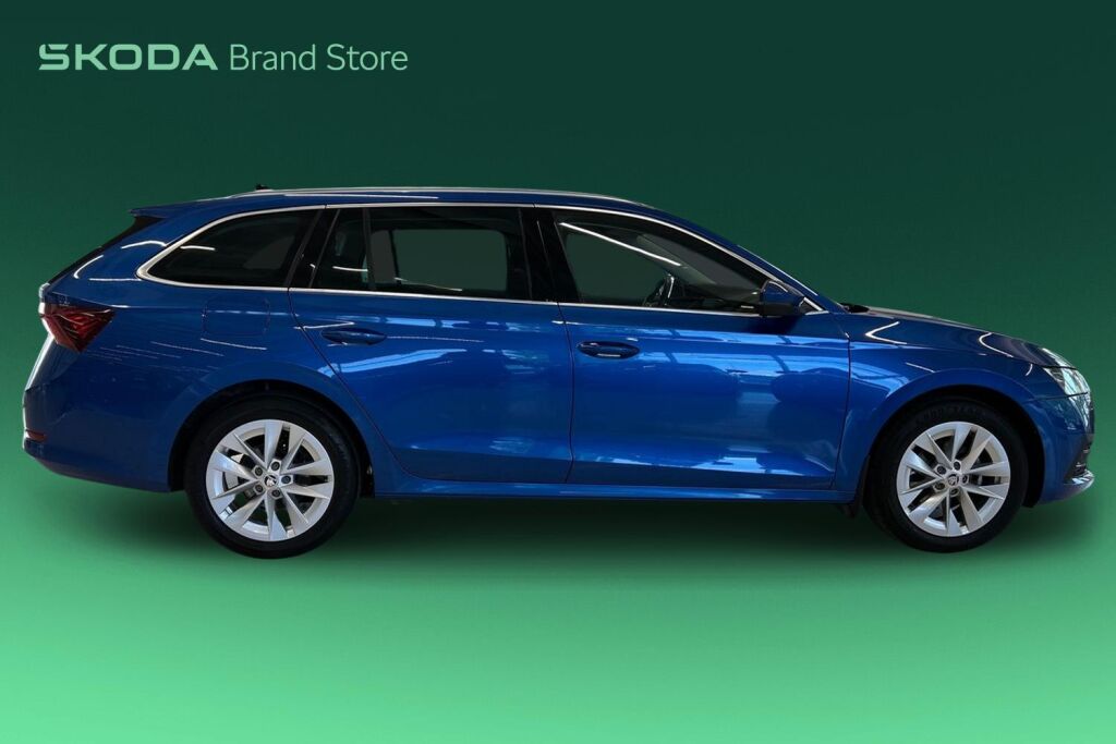 Skoda Octavia 2023 Combi 1.0 TSI Style