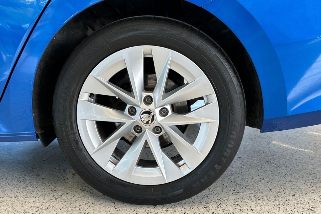 Skoda Octavia 2023 Combi 1.0 TSI Style