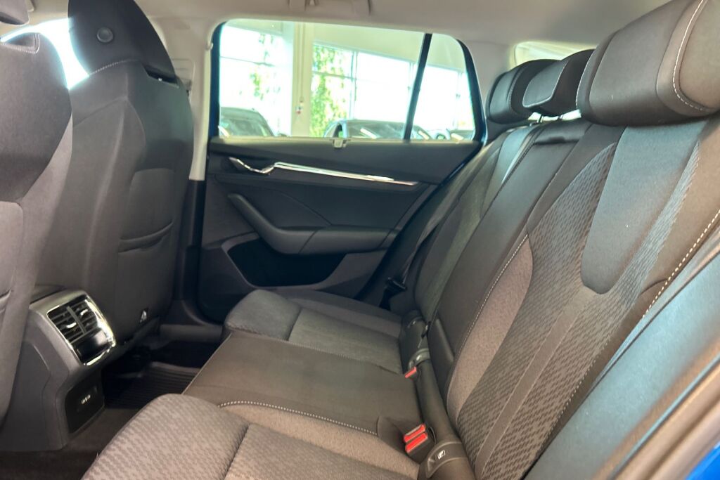 Skoda Octavia 2023 Combi 1.0 TSI Style