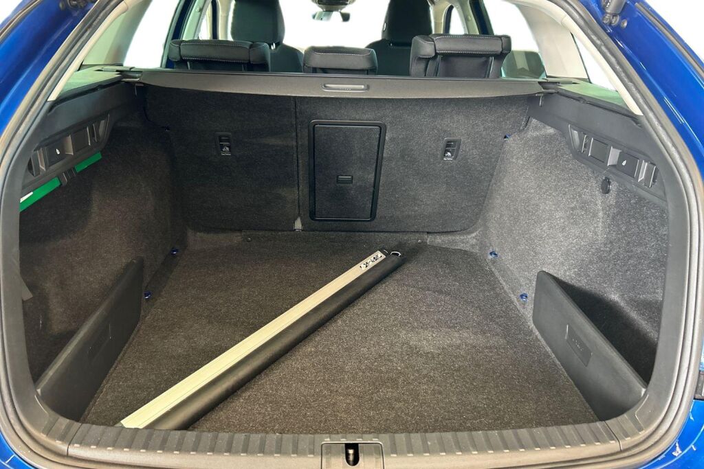 Skoda Octavia 2023 Combi 1.0 TSI Style