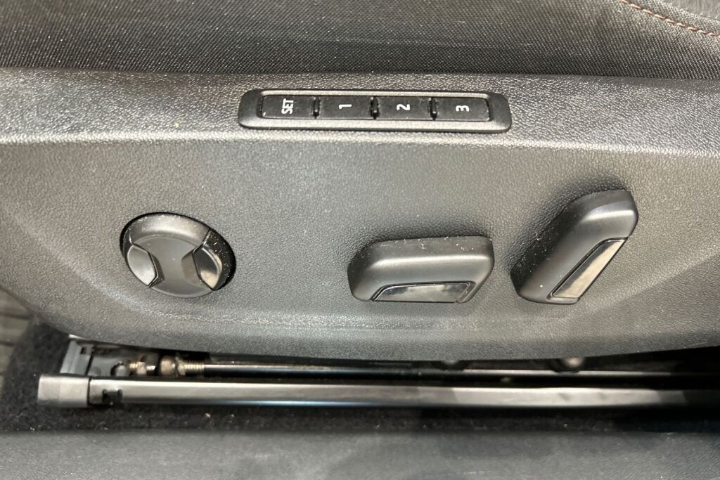 Skoda Enyaq 2022 60 iV