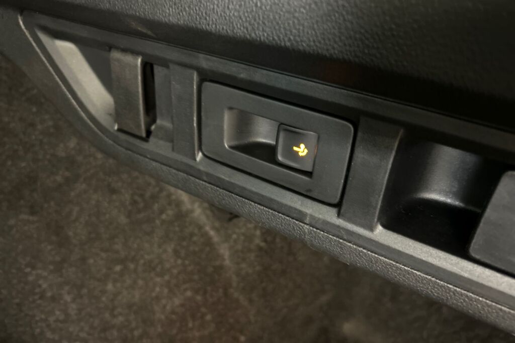 SKODA OCTAVIA 2022 Combi 2.0 TDI 150 Ambition Nordic Edition DSG Autom.