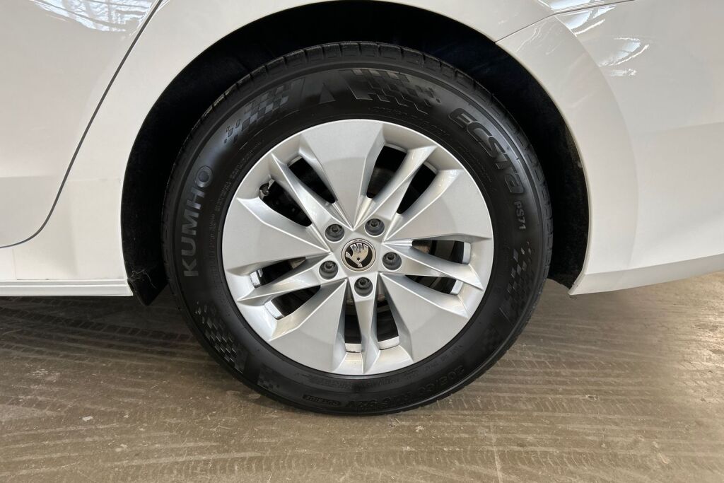 SKODA OCTAVIA 2022 Combi 2.0 TDI 150 Ambition Nordic Edition DSG Autom.