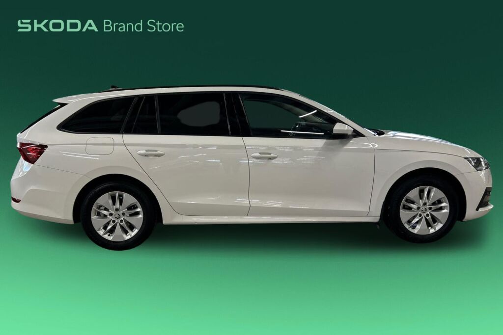 SKODA OCTAVIA 2022 Combi 2.0 TDI 150 Ambition Nordic Edition DSG Autom.