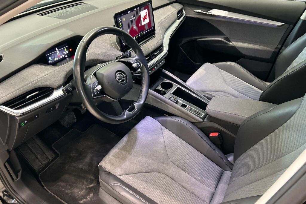 Skoda Enyaq 2023 80 iV  - Loistoturva 12 kk / 20 000 km veloituksetta. 2 Vuosi 590 Euroa!-