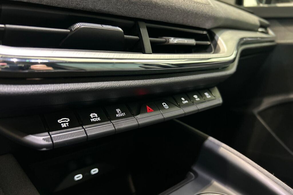 Skoda Enyaq 2023 80 iV  - Loistoturva 12 kk / 20 000 km veloituksetta. 2 Vuosi 590 Euroa!-