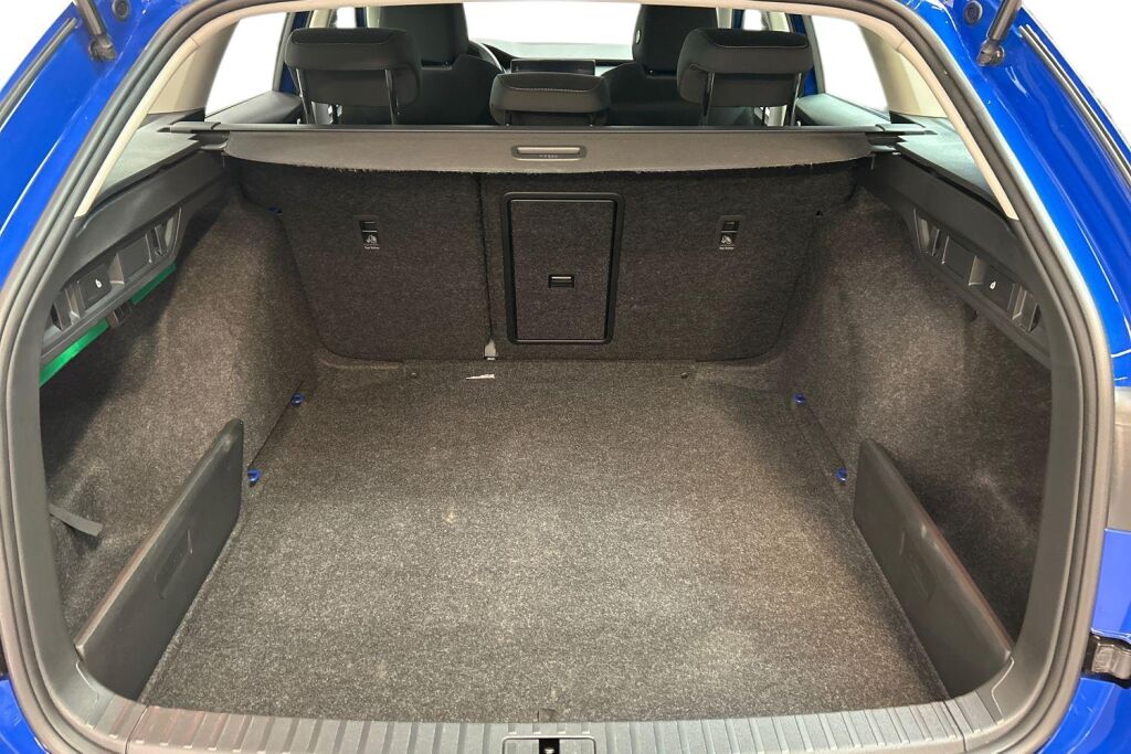 Skoda Octavia 2022 Combi 1.5 TSI Ambition eTEC DSG Autom.