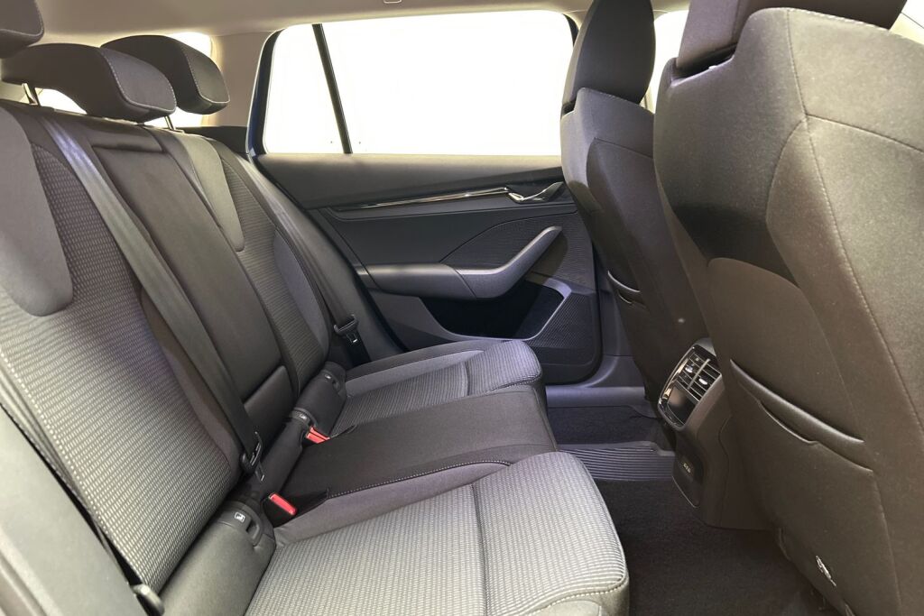 Skoda Octavia 2022 Combi 1.5 TSI Ambition eTEC DSG Autom.