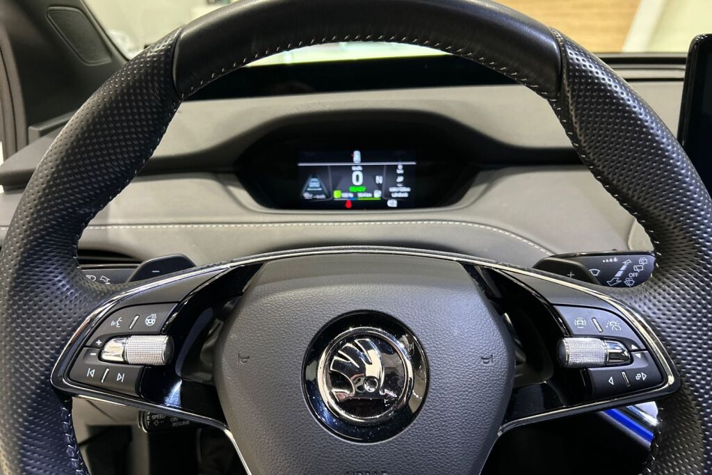 Skoda Enyaq 2023 80x 4x4 SportLine iV