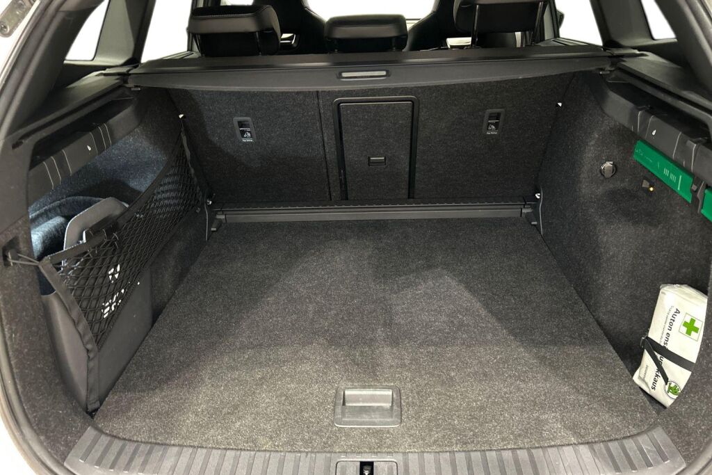 Skoda Enyaq 2023 80x 4x4 SportLine iV