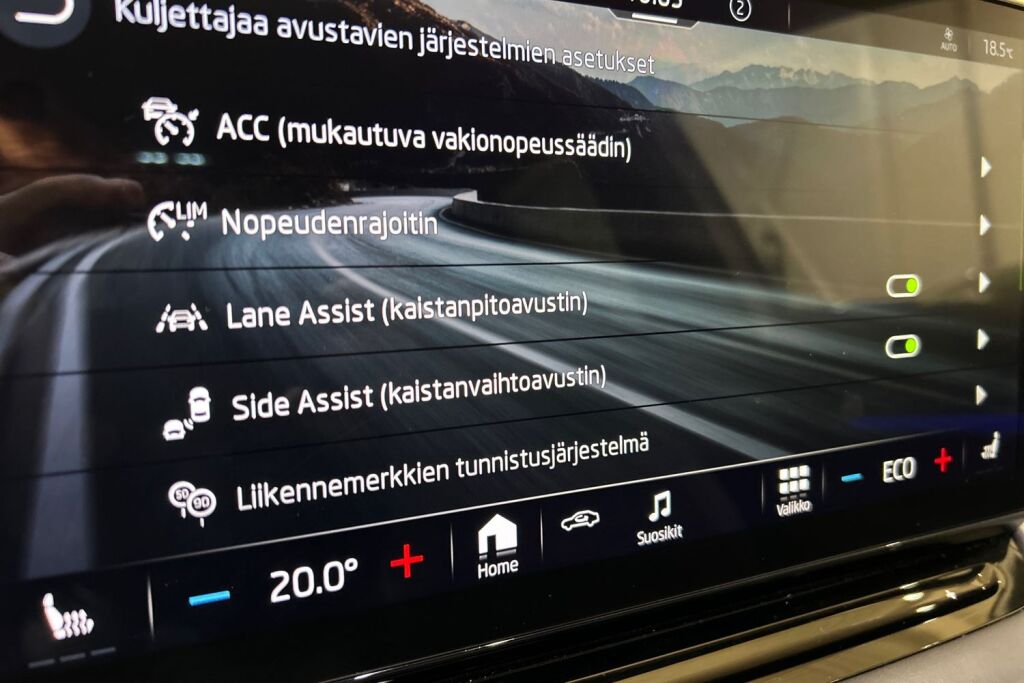 Skoda Enyaq 2023 80x 4x4 SportLine iV