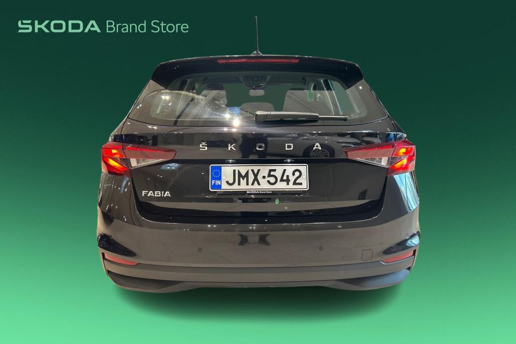 Skoda Fabia 2023 1.0 TSI 95 Ambition