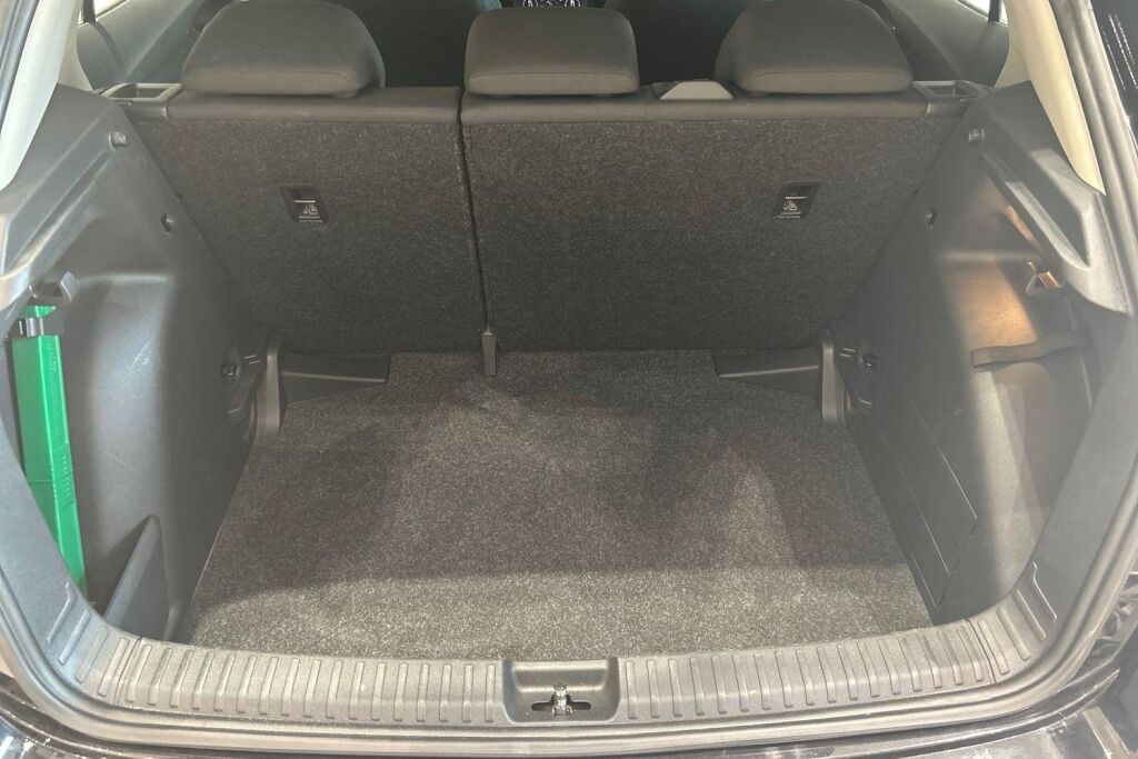 Skoda Fabia 2023 1.0 TSI 95 Ambition