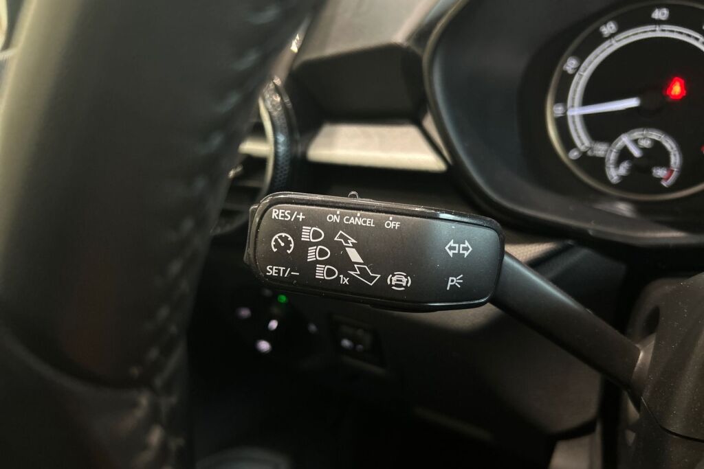 Skoda Fabia 2023 1.0 TSI 95 Ambition