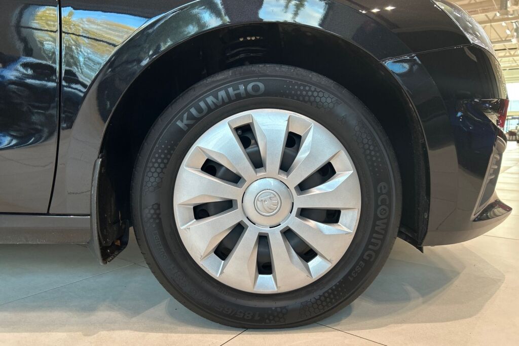 Skoda Fabia 2023 1.0 TSI 95 Ambition