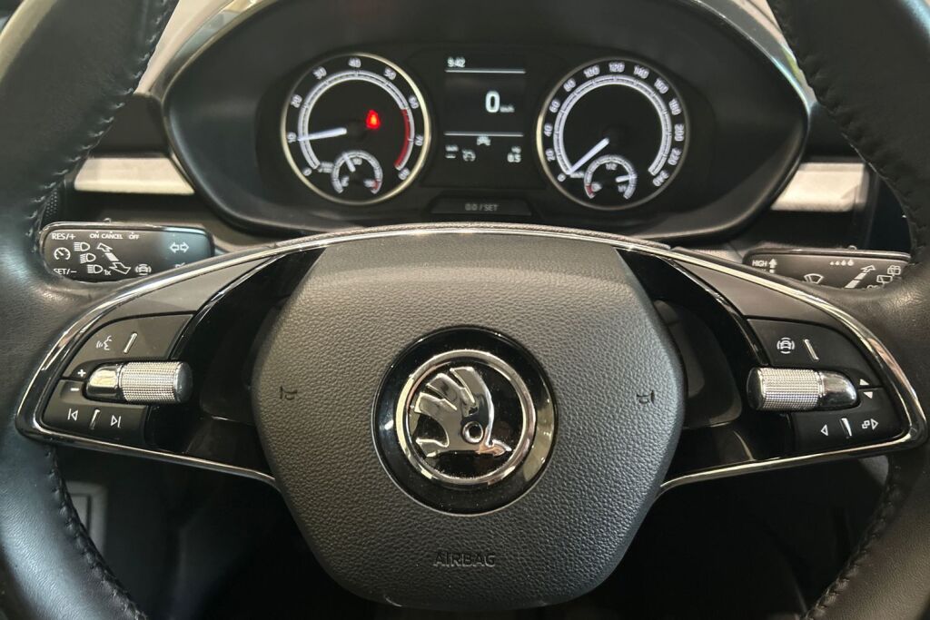 Skoda Fabia 2023 1.0 TSI 95 Ambition
