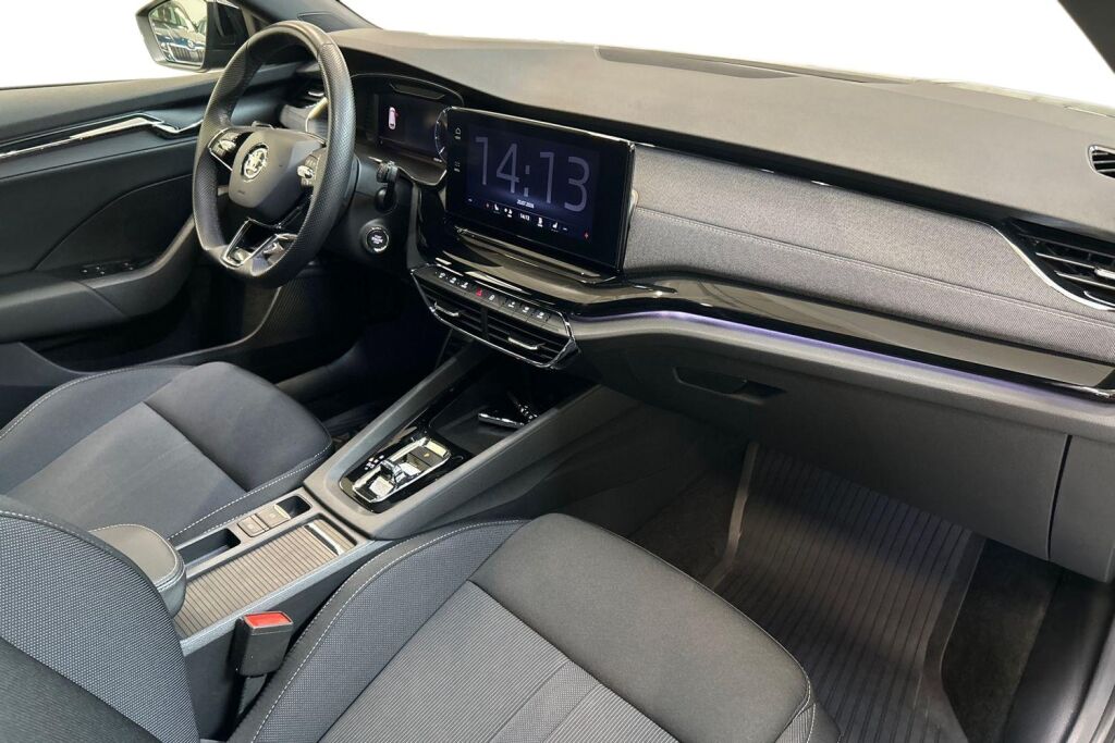 SKODA Octavia 2023 Combi 1.4 TSI PHEV Style iV DSG Autom.