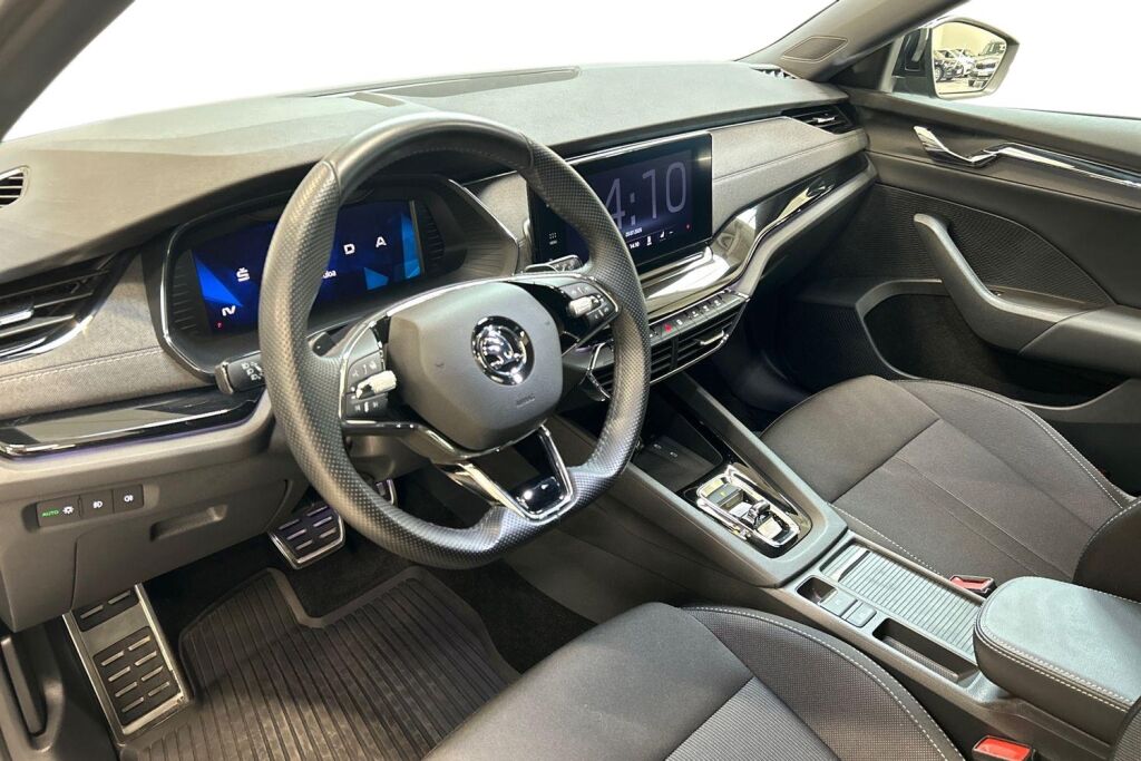 SKODA Octavia 2023 Combi 1.4 TSI PHEV Style iV DSG Autom.