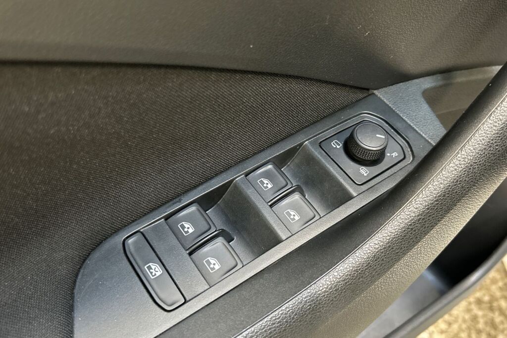 Skoda Kamiq 2024 1.0 TSI 116 Selection DSG Autom.