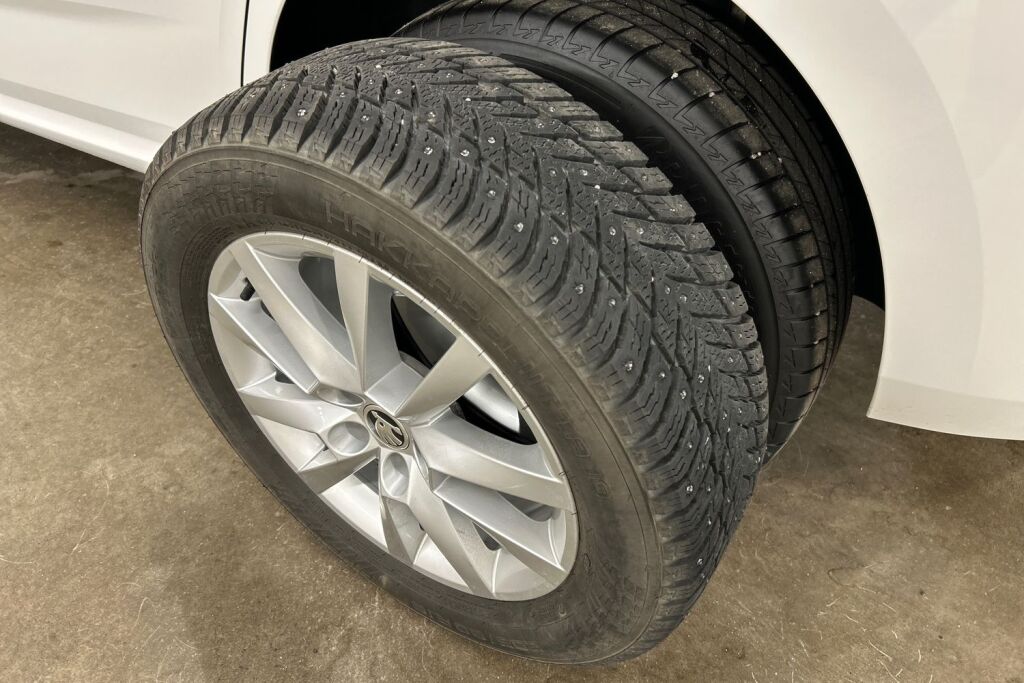 SKODA Kamiq 2024 1.0 TSI 116 Selection DSG Autom.