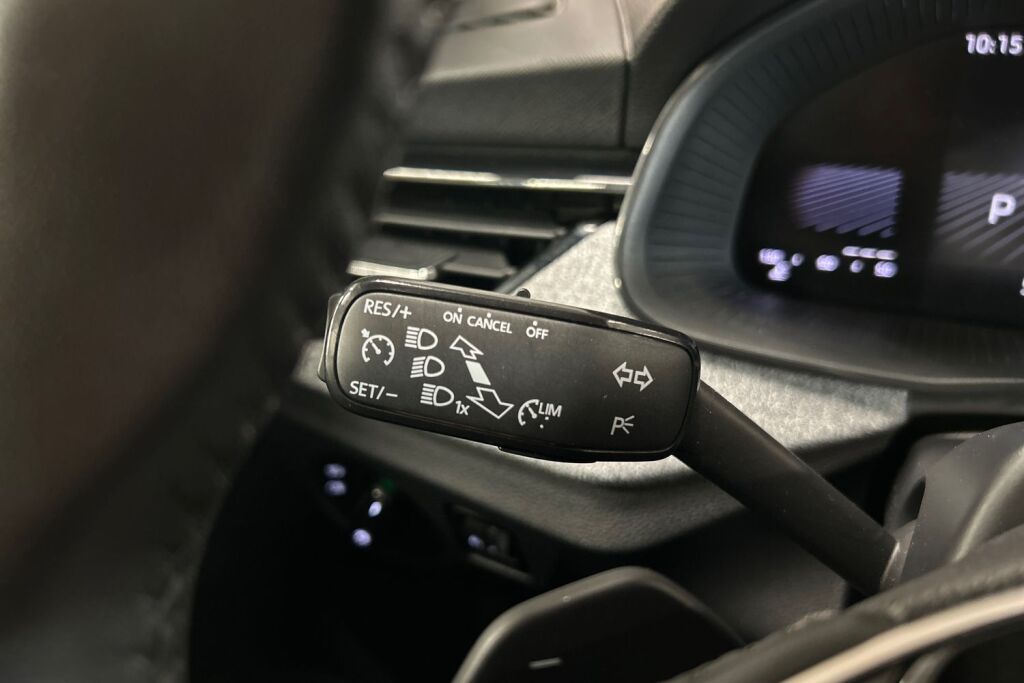 Skoda Kamiq 2024 1.0 TSI 116 Selection DSG Autom.
