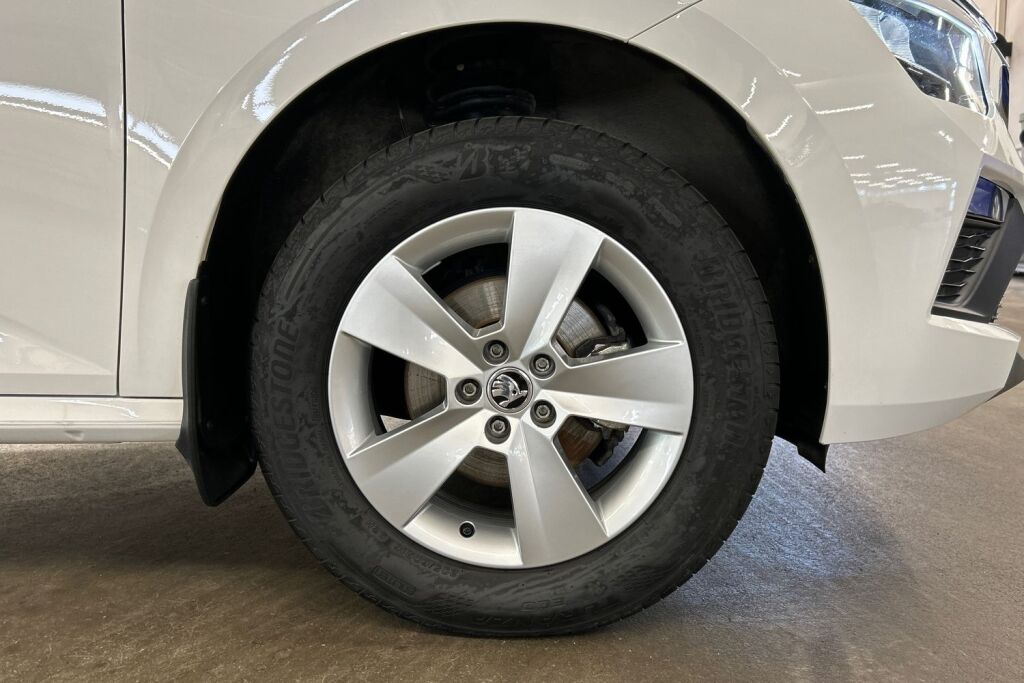 Skoda Kamiq 2024 1.0 TSI 116 Selection DSG Autom.
